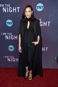 Serienpremiere 'I Am the Night' in Los Angeles