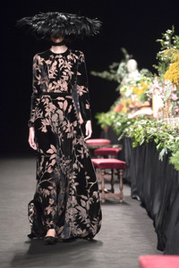 Duyos Fashion Show auf der Mercedes-Benz Fashion Week Madrid Herbst/Winter 2019