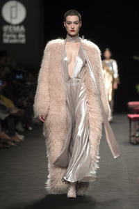 Duyos Fashion Show auf der Mercedes-Benz Fashion Week Madrid Herbst/Winter 2019
