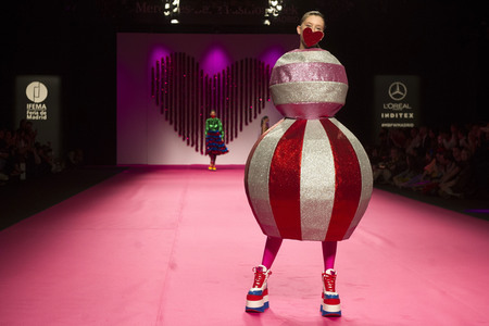 Agatha Ruiz de la Prada Fashion Show auf der Mercedes-Benz Fashion Week Madrid Herbst/Winter 2019