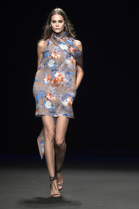 The 2nd Skin Fashion Show auf der Mercedes-Benz Fashion Week Madrid Herbst/Winter 2019