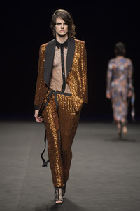 The 2nd Skin Fashion Show auf der Mercedes-Benz Fashion Week Madrid Herbst/Winter 2019