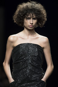 The 2nd Skin Fashion Show auf der Mercedes-Benz Fashion Week Madrid Herbst/Winter 2019
