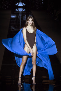 Andrés Sardá Fashion Show auf der Mercedes-Benz Fashion Week Madrid Herbst/Winter 2019