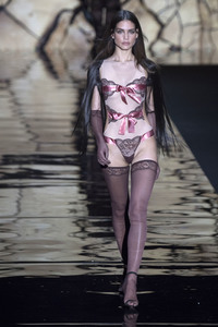Andrés Sardá Fashion Show auf der Mercedes-Benz Fashion Week Madrid Herbst/Winter 2019
