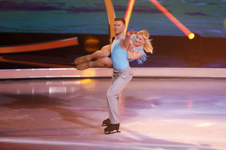 4. Live-Sendung der TV Show 'Dancing on Ice' in Köln