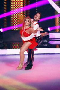 4. Live-Sendung der TV Show 'Dancing on Ice' in Köln