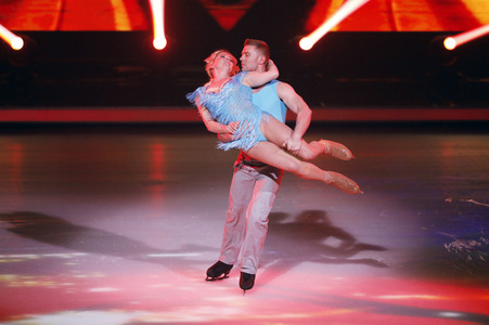 4. Live-Sendung der TV Show 'Dancing on Ice' in Köln
