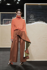Beatriz Penalver Fashion Show auf der Mercedes-Benz Fashion Week Madrid Herbst/Winter 2019