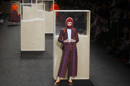 Beatriz Penalver Fashion Show auf der Mercedes-Benz Fashion Week Madrid Herbst/Winter 2019