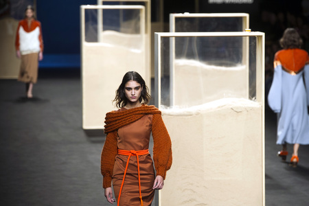 Beatriz Penalver Fashion Show auf der Mercedes-Benz Fashion Week Madrid Herbst/Winter 2019