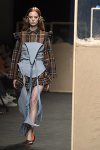 Beatriz Penalver Fashion Show auf der Mercedes-Benz Fashion Week Madrid Herbst/Winter 2019