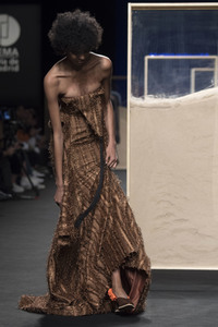 Beatriz Penalver Fashion Show auf der Mercedes-Benz Fashion Week Madrid Herbst/Winter 2019