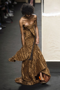Beatriz Penalver Fashion Show auf der Mercedes-Benz Fashion Week Madrid Herbst/Winter 2019