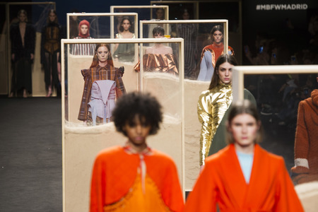Beatriz Penalver Fashion Show auf der Mercedes-Benz Fashion Week Madrid Herbst/Winter 2019