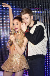 Enthüllung der Ariana Grande Wachsfigur bei Madame Tussauds Berlin