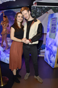Enthüllung der Ariana Grande Wachsfigur bei Madame Tussauds Berlin