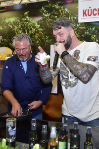 Show-Kochen auf der Tattoo Convention in Dresden
