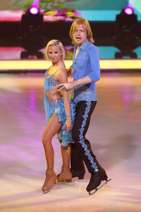 Halbfinale der TV Show 'Dancing on Ice' in Köln