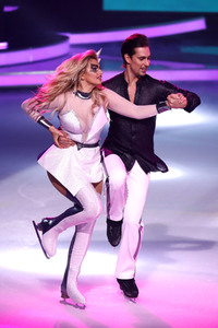 Halbfinale der TV Show 'Dancing on Ice' in Köln