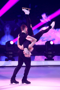 Halbfinale der TV Show 'Dancing on Ice' in Köln