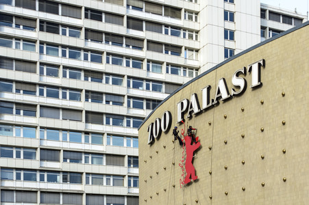 Berlinale Logo an Zoo Palast in Berlin