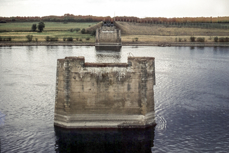 DDR Grenzsperranlage an der Elbe