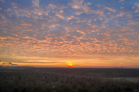 Symbolbild Sonnenaufgang