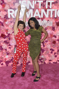 Filmpremiere 'Isn't It Romantic' in Los Angeles