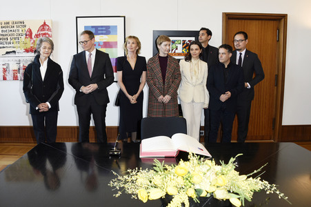 Eintrag der Berlinale Jury in das Gästebuch von Berlin, Berlinale 2019