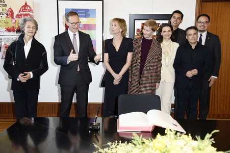 Eintrag der Berlinale Jury in das Gästebuch von Berlin, Berlinale 2019