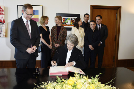 Eintrag der Berlinale Jury in das Gästebuch von Berlin, Berlinale 2019
