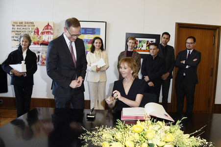 Eintrag der Berlinale Jury in das Gästebuch von Berlin, Berlinale 2019