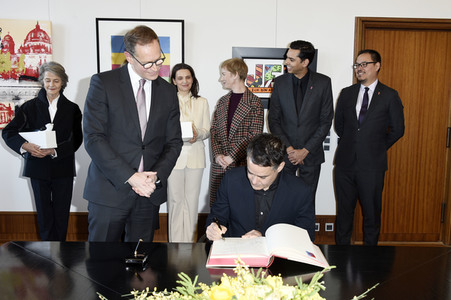 Eintrag der Berlinale Jury in das Gästebuch von Berlin, Berlinale 2019