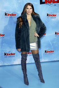 Kinder Frozen Pop-up Store Pre-Opening Event in Hamburg