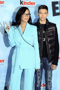 Kinder Frozen Pop-up Store Pre-Opening Event in Hamburg