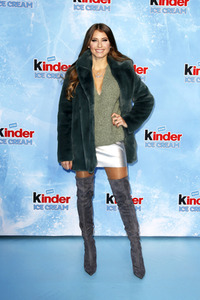 Kinder Frozen Pop-up Store Pre-Opening Event in Hamburg