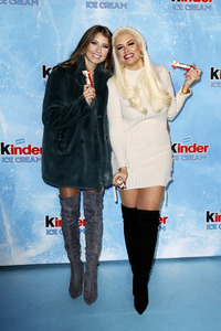 Kinder Frozen Pop-up Store Pre-Opening Event in Hamburg