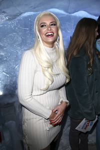 Kinder Frozen Pop-up Store Pre-Opening Event in Hamburg