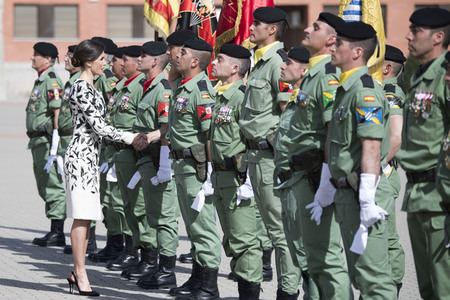Flaggenzeremonie mit Königin Letizia in Paracuellos de Jarama