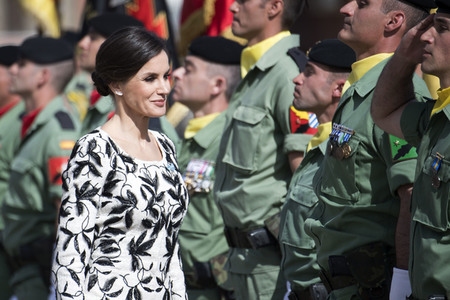 Flaggenzeremonie mit Königin Letizia in Paracuellos de Jarama