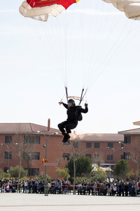 Flaggenzeremonie mit Königin Letizia in Paracuellos de Jarama