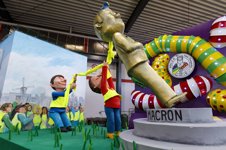 Richtfest für den Rosenmontagszug 2019 in Köln