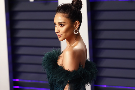 Vanity Fair Oscar Party 2019 in Beverly Hills