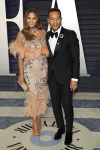 Vanity Fair Oscar Party 2019 in Beverly Hills