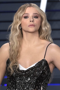 Vanity Fair Oscar Party 2019 in Beverly Hills