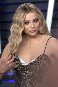 Vanity Fair Oscar Party 2019 in Beverly Hills