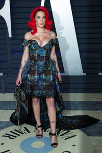 Vanity Fair Oscar Party 2019 in Beverly Hills