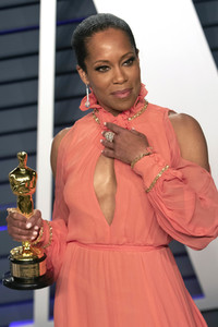 Vanity Fair Oscar Party 2019 in Beverly Hills