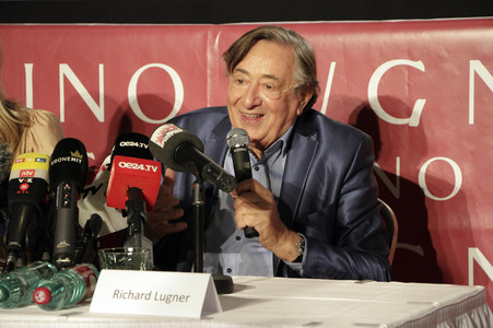 Pressekonferenz mit dem Opernballgast 2019 in Wien